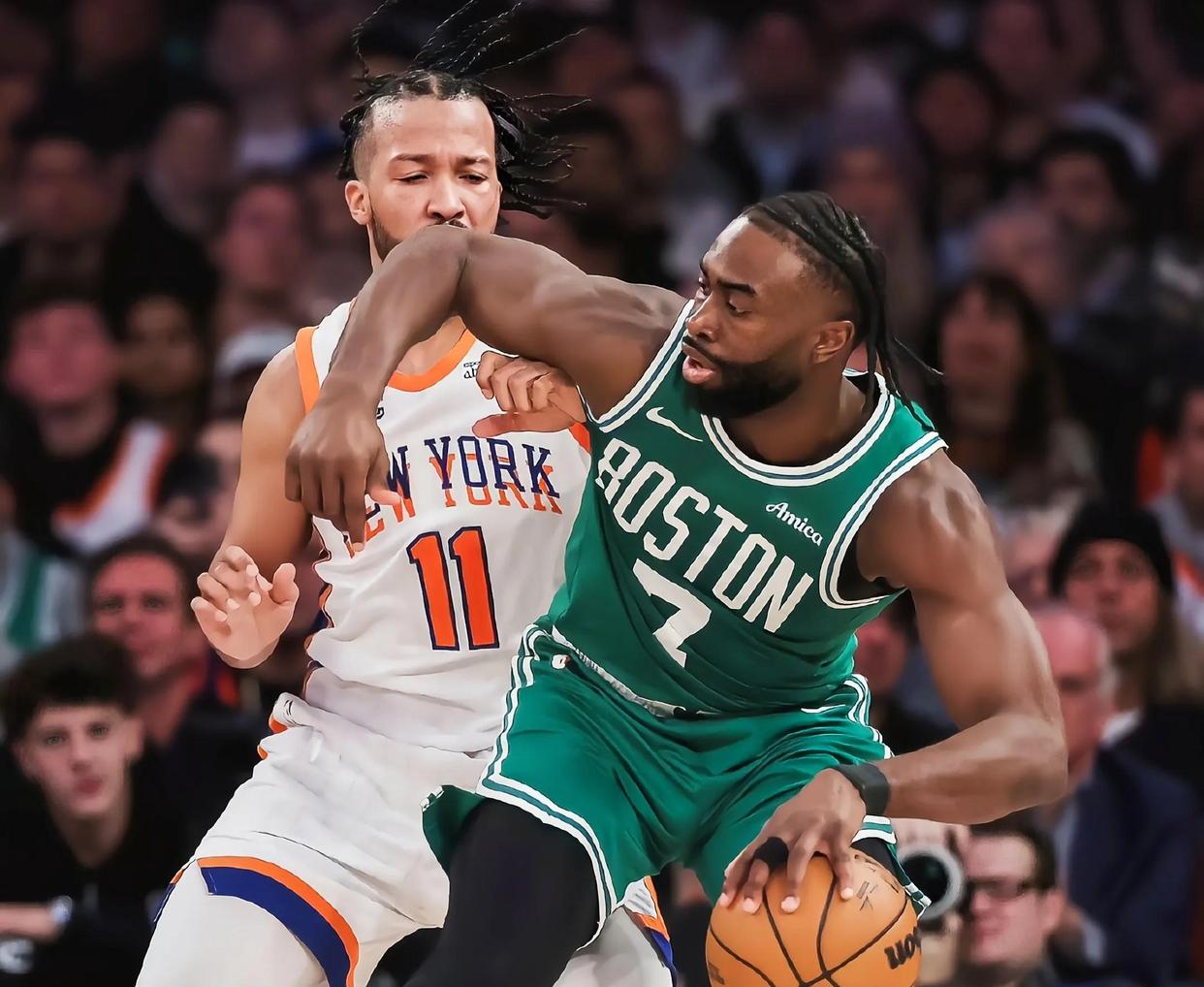 AYX-塔图姆连续十场比赛得分超过爆冷，加拿大队挑战极限！的简单介绍